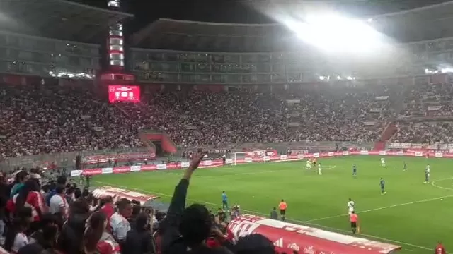 Perú vs. Argentina: &quot;¡Fuera, Reynoso! ¡Fuera, Reynoso!&quot;, el unísono de las tribunas