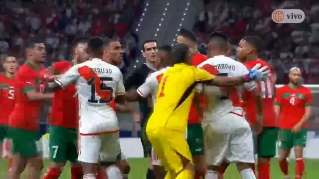 Perú vs. Marruecos: Zambrano se fue expulsado y se armó conato de bronca