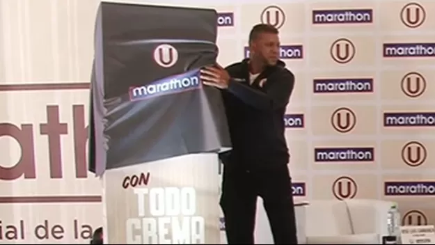 'Puma' Carranza desveló así la nueva camiseta de Universitario