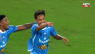 El lateral celeste anotó un soberbio golazo para darle la clasificación a Sporting Cristal frente a Nacional. | Video: ESPN