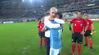 Sporting Cristal vs. The Strongest: Yotún y Tiago Nunes se enfundaron en interminable abrazo