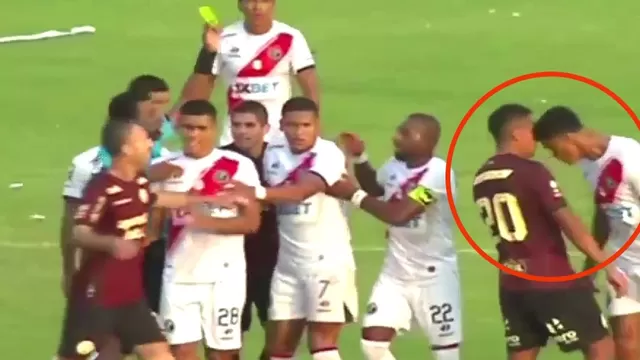 El árbitro Edwin Ordóñez solo le mostró la cartulina amarilla al delantero de Municipal. | Video: GOL Perú