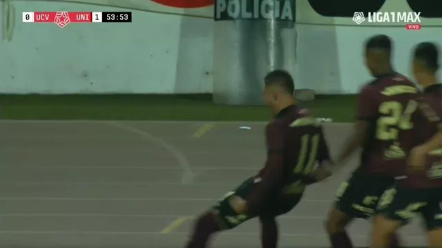 Universitario vs. César Vallejo: Luis Urruti anotó el 1-0 con golazo de tiro libre