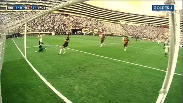 El guardameta de Melgar ahogó el grito de gol de la 'U' con una atajada con el rostro. | Video: GOL Perú.