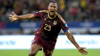 Venezuela vs Canadá: Salomón Rondón anotó un golazo de casi media cancha y el 1-1 del partido