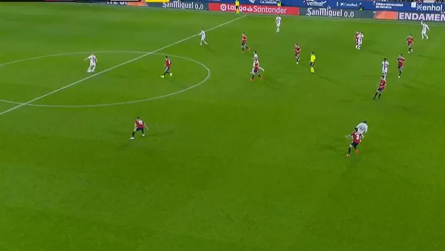¡Una asistencia exquisita!: Gran pase de De Jong para gol de Raphinha
