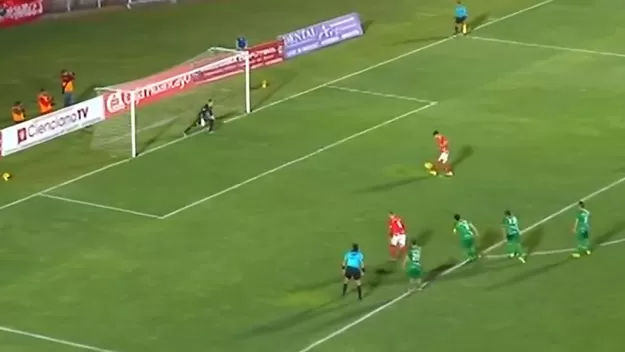 Cienciano vs. Sport Huancayo: Kevin Sandoval definió terriblemente penal a lo 'Panenka'