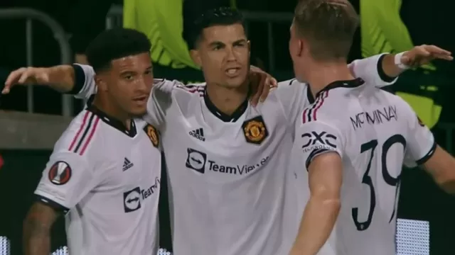 Cristiano Ronaldo anotó de penal ante el Sheriff su primer gol de la temporada