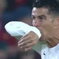 Cristiano Ronaldo cometió penal por una insólita mano ante República Checa