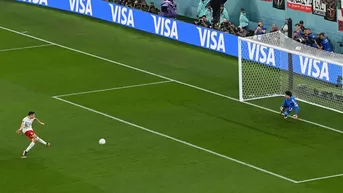 ¡Un Memo Ochoa inmenso! Le atajó penal a Lewandowski en el México vs. Polonia