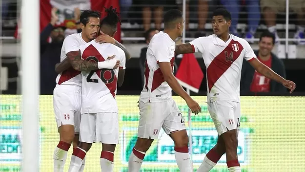 Perú vs. El Salvador: Gianluca Lapadula anotó de penal el 2-1 para la 'Blanquirroja'