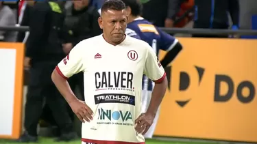 El &#39;Puma&#39; Carranza no pudo con &#39;Papelito&#39; Flores. | Video: Gol Perú