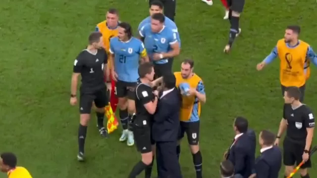 El reclamo Uruguay al árbitro luego de eliminación de Qatar 2022 [Fuente: Latina]