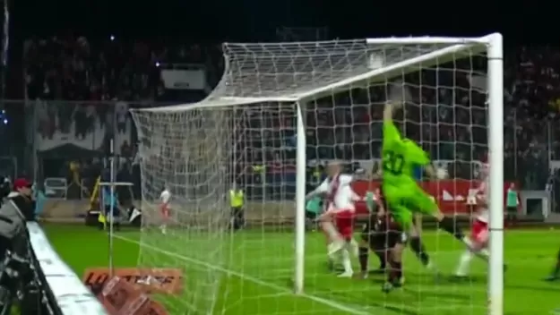 River Plate: 'Juanfer' Quintero anotó un golazo olímpico ante Patronato