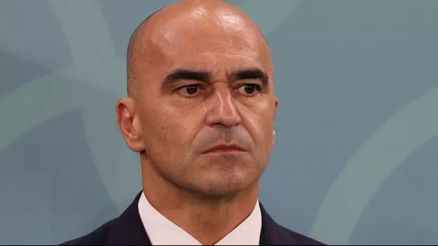 ¿DT de Bélgica hizo el 'moonwalk' de Michael Jackson tras eliminación del Mundial?
